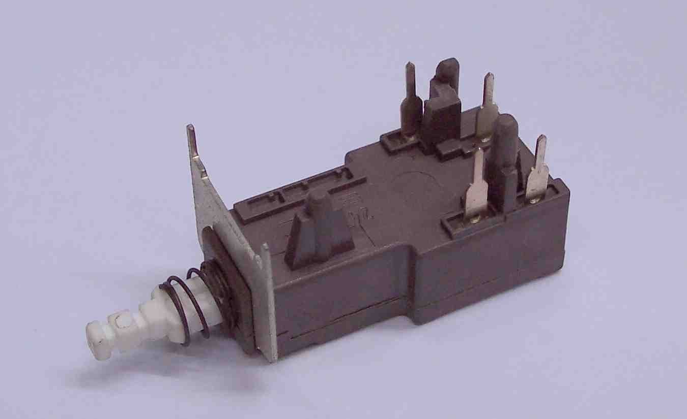 Switch Push CDE-TV5 24V 1A