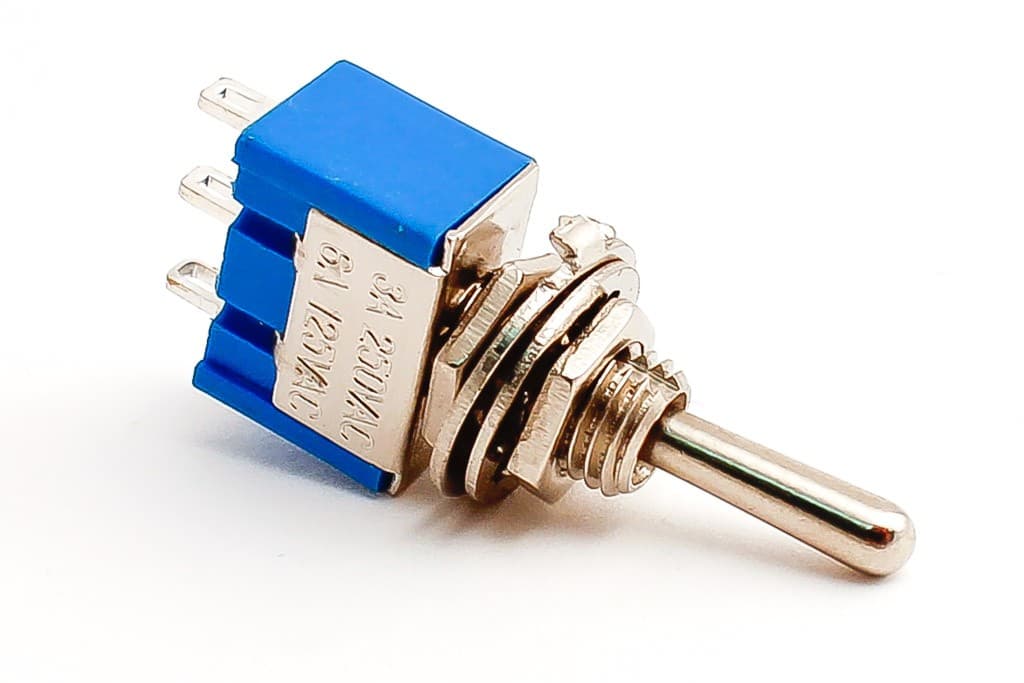 Mini Toggle Switch SPDT — image 1