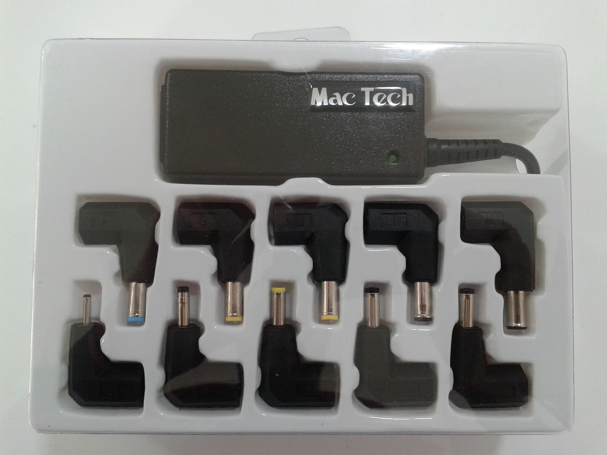 Universal charger 65W slim Mac Tech MT-PA165  — image 1
