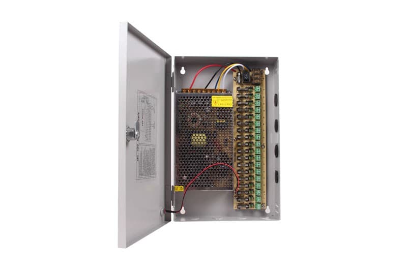 12V 20A, 18 channel CCTV camera power supply distribution box  — image 1