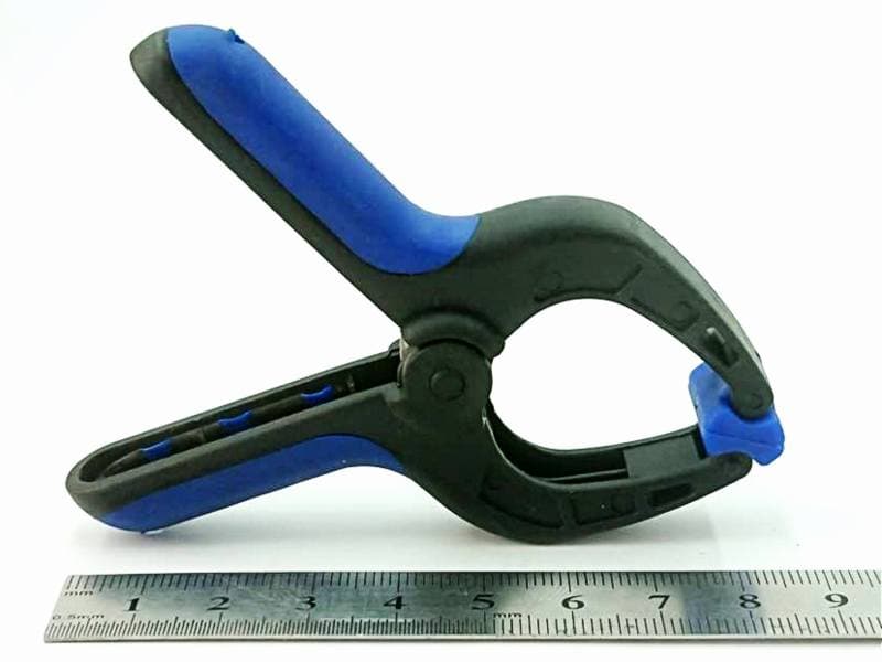 Plastic Spring Clamps (Medium) — image 1